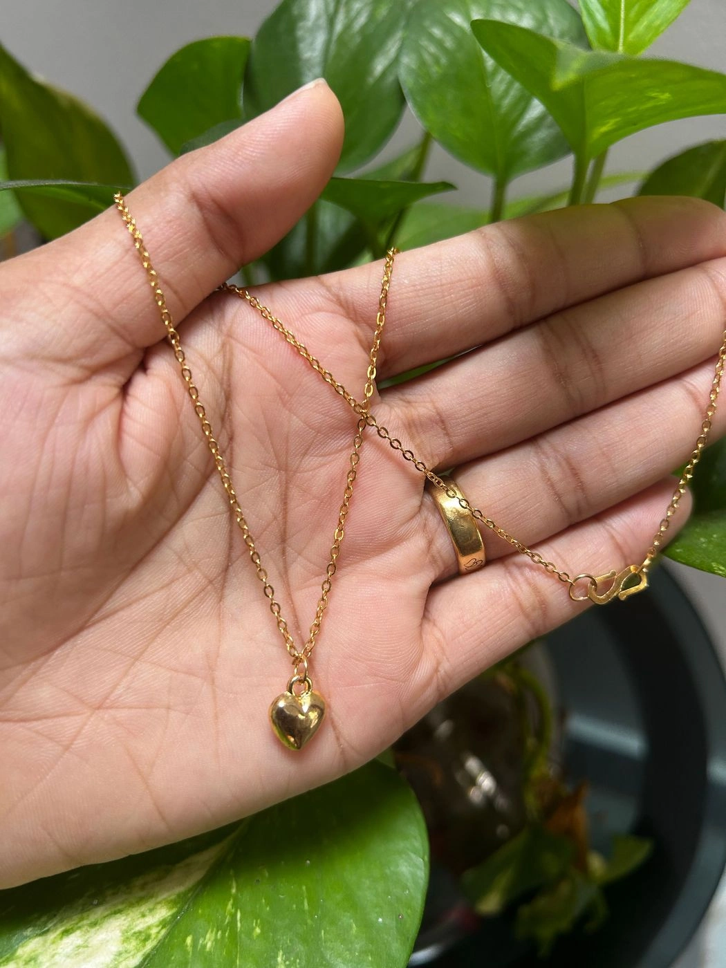 Chain with Heart shaped pendant 2