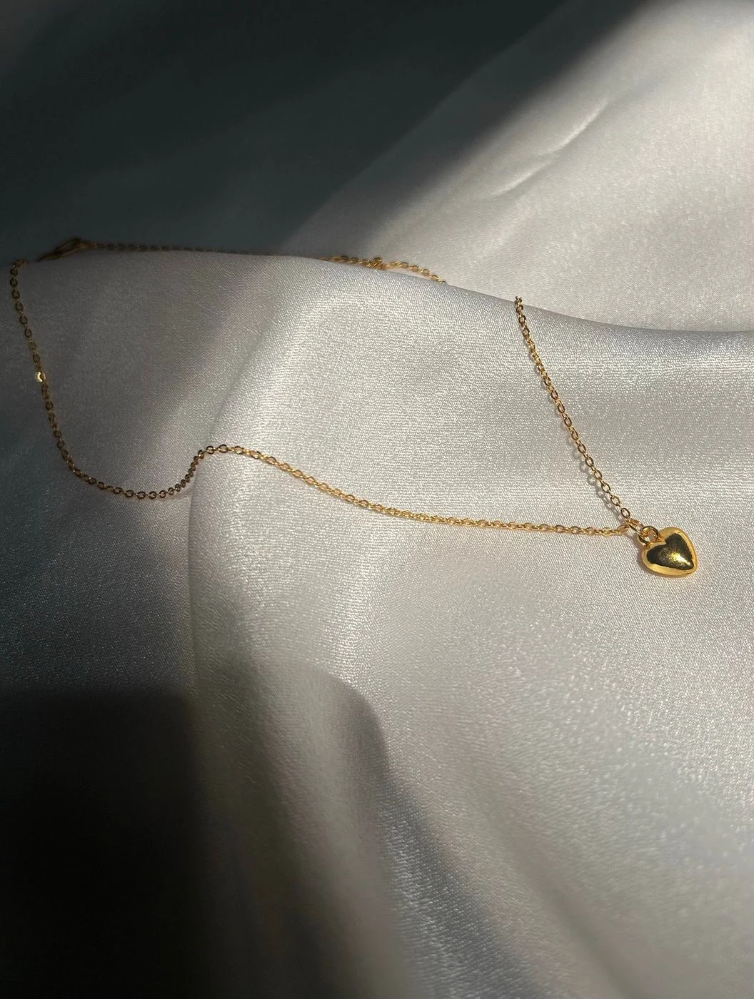 Chain with Heart shaped pendant 3